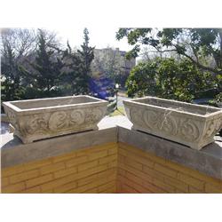 CONCRETE PLANTER BOX (2X)