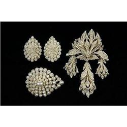 VICTORIAN HANDMADE JEWELRY - Four piece lot of early Vi