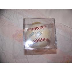 MIKE PIAZZA Handsigned Baseball