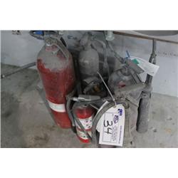 LOT OF FIRE EXTINGUISHERS