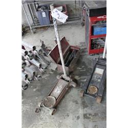 RED 2 TON FLOOR JACK