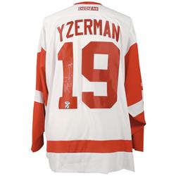 Steve Yzerman