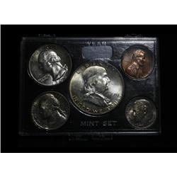 Private consignment - This lot is a 1960 Mint Set and includes 10 coins   PQ toning  beautiful color