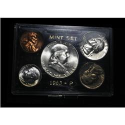 Private consignment - This lot is a 1963 Mint Set and includes 10 coins