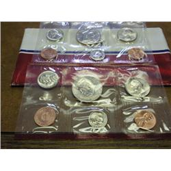 1987 US MINT SET (UNC) P/D