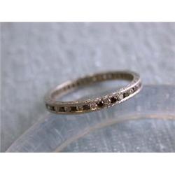 Platinum Ring with Diamonds and Garnet