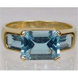 14K GOLD AND GEMSTONE LADIES RING - 4.5 GRAMS