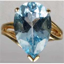 10K GOLD AND GEMSTONE LADIES RING - 4.65 GRAMS