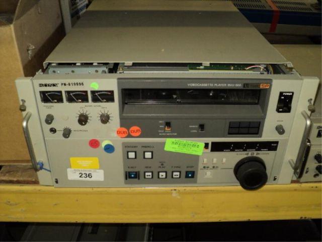 SONY BVU-900 PLAYER {print sequence:} 1276