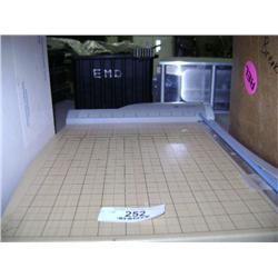 QUARTET PAPER CUTTER