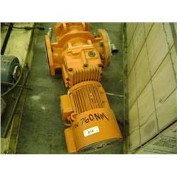 CRATE W/MISC TEST & ALUMINUM CART