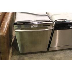 SAMSUNG STAINLESS STEEL DISHWASHER