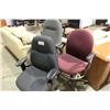 Image 1 : 3 ASSORTED OFFICE CHAIRS