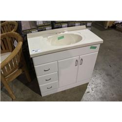 WHITE BATHROOM VANITY WITH SINK BT-900P