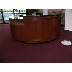 Custom Retail circuliar Kisok/ Display