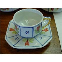 Set 6 French Quimper HB Henriot cups saucers