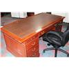 Image 2 : MAHOGANY WITH LEATHER INLAY EXECUTIVE DESK