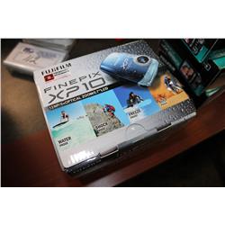 FUJI FINEPIX XP10 DIGITAL WATERPROOF CAMERA