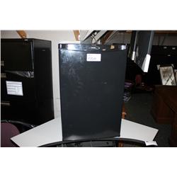 DANBY BLACK DESIGNER BAR FRIDGE