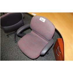 STEELCASE OFFICE CHAIR