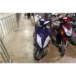 BLUE GLOBAL EDGE CYCLE ELECTRIC SCOOTER
