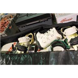 SNOWBOARD & GEAR
