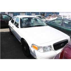 2007 WHITE FORD CROWN VICTORIA POLICE SERIES 4DR