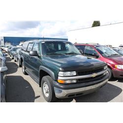 2002 GREEN CHEVROLET SUBURBAN SUV