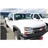 Image 1 : 2005 WHITE CHEVROLET SILVERADO 2500HD PICK UP