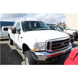 2004 WHITE FORD F-250 XLT SUPER DUTY