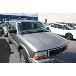 2000 GREY GMC JIMMY SUV