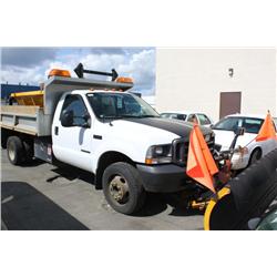 2002 WHITE FORD F-550 XL SUPERDUTY 2DR DUMP TRUCK