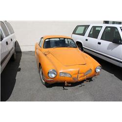 1971 ORANGE VOLKSWAGEN KGHIA 2DR