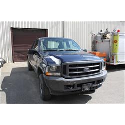 2003 BLUE FORD F-350 XL SUPER DUTY PICK UP