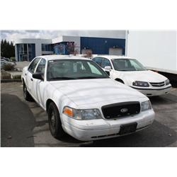 2007 WHITE FORD CROWN VICTORIA POLICE SERIES 4DR