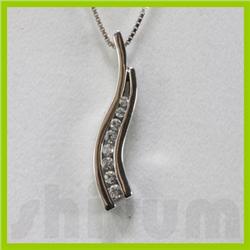 Genuine 0.15ctw Diamond Necklace 14k Gold 2.18g