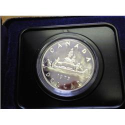 1975 CANADA CANOE $ (PF LIKE)