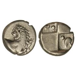 Hemidracma. -  400-350 a.C. -  CHERRONESOS. -  Anv.: Medio león a derecha con la cabeza vuelta. Rev.