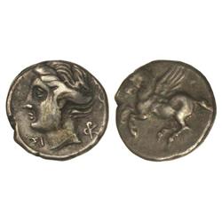 Dracma. -  400-350 a.C. -  CORINTO. -  Anv.: Pegaso a izquierda. Rev.: Cabeza de Afrodita a izquierd