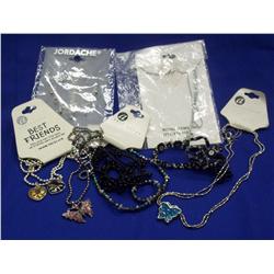 Lot Necklaces