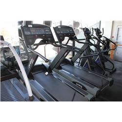 LIFE FITNESS 9500HR FLEXDECK TREADMILL