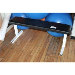 APEX STRAIGHT BENCH