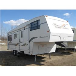 1999 Travrlaire 5th Wheel Trailer w/slide