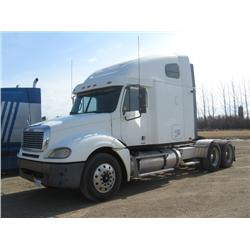2001 Freightliner Highway Tractor