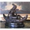 Image 1 : Glorious Bronze Sculpture Native American Squaw in