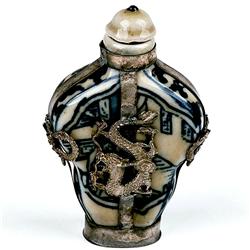Gorgeous Tibet Silver Porcelain Snuff Bottle (ANT-1431)