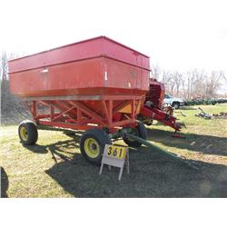 Killbros 375 Grain Handler on John Deere 1075 running gear