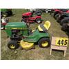 Image 2 : John Deere 111