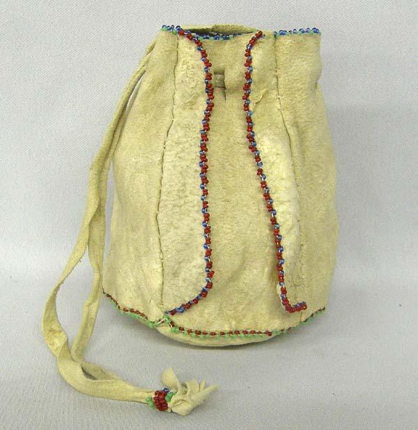 Native American Sioux Doe Skin Beaded Rounded Medicine Bag