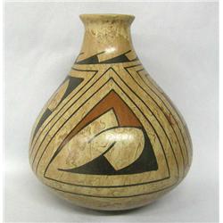 Mata Ortiz Polychrome on Marbled Pot by L.O.